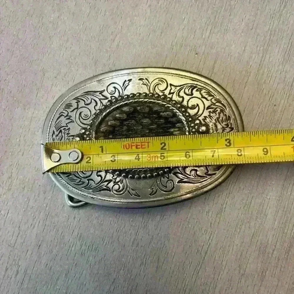 Western Tooled Snake Skin Belt Buckle - Picture 3 of 4
